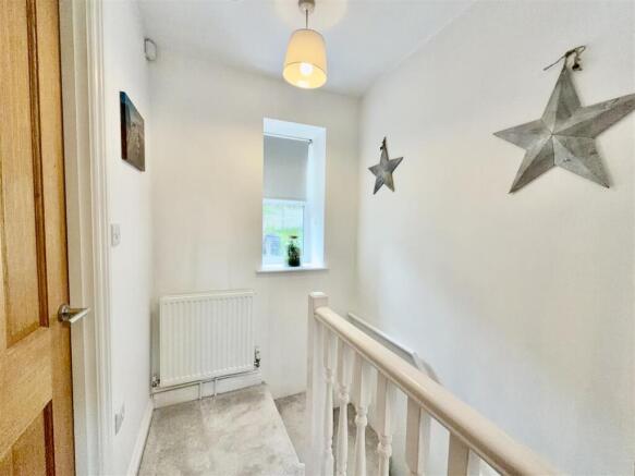 2 bed Cottage for sale Image 11