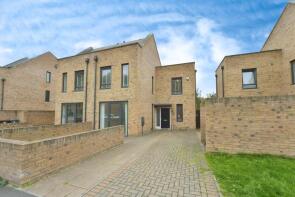 5, Castle Croft Drive, Sheffield S2 2BZ