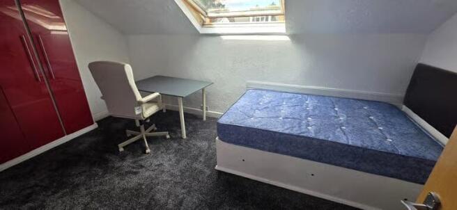 5 bed Terraced to rent Image 10