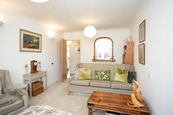 2 bed Retirement Property for sale Image 5