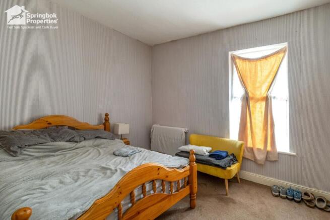 4 bed Terraced for sale Image 6