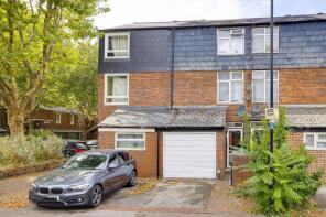 70, Erskine Crescent, Tottenham, London N17 9PA