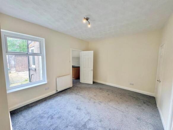 Living Room.jpg