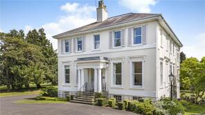 Flat F, Ireton House, Pavilion Gardens, Cheltenham GL50 2SP