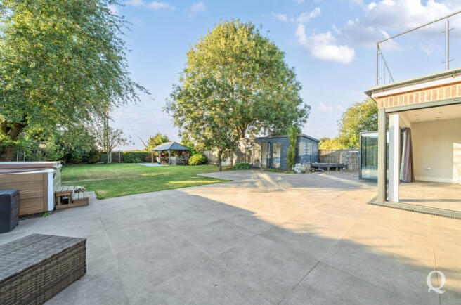 292c8585-ceca-4e0...