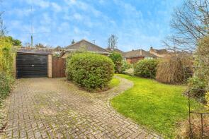 10, Inholmes Park Road, Burgess Hill RH15 0JE