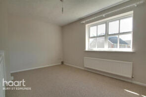 32, Manor Ash Drive, Bury St. Edmunds IP32 7HN