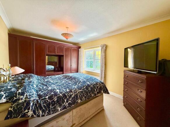 3 bed Detached for sale Image 10