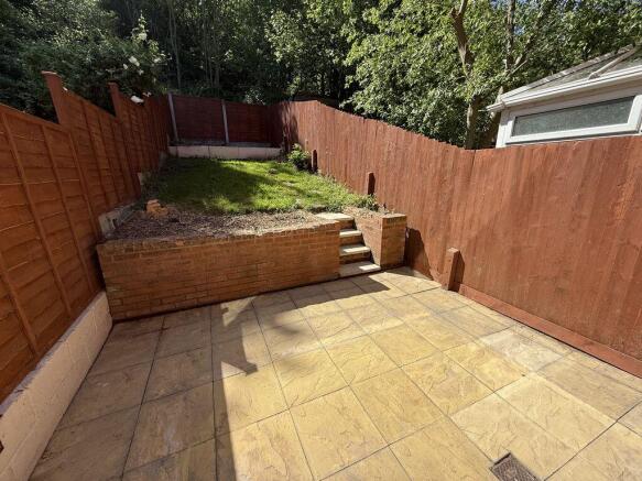 House in Sandwell, West Midlands - More