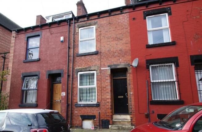 3 bed Terraced to rent Image 4