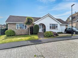 3, Spencer Glade, Ryde PO33 3AJ
