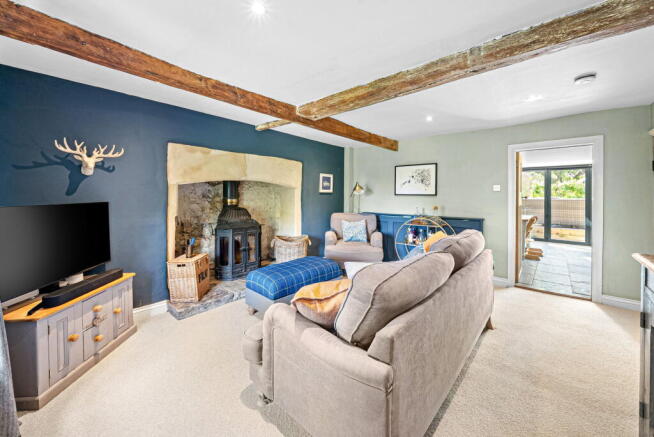 3 bed Terraced for sale Image 4