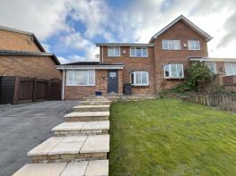 36, Carr Bank, Glossop SK13 8TT