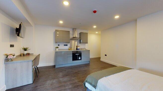 hounds-gate-ng1-7da-1054570