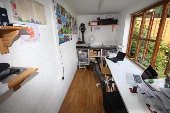 Photo 16