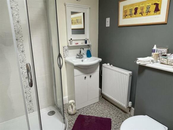 Shower Room.JPG