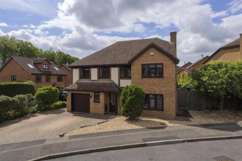 Shepherds Gate Drive, Weavering