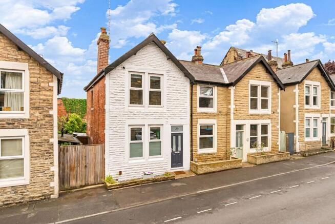 3 bed Semi-Detached for sale Image 10