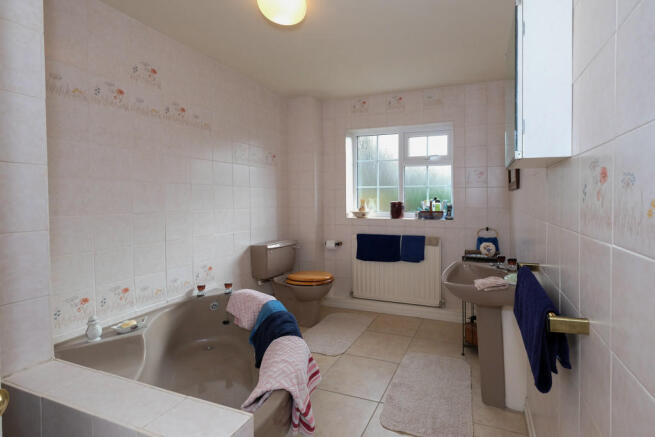 Family bathroom