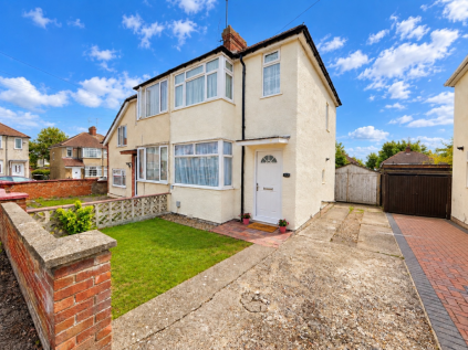 Third Avenue, Luton, Bedfordshire, LU3 3ES