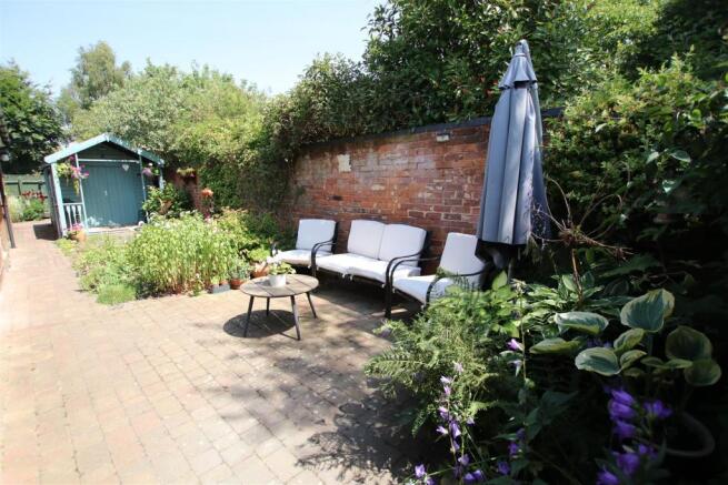 Side And Rear Gardens