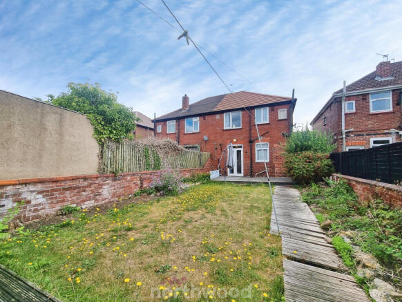 3 bed Semi-Detached for sale in doncaster