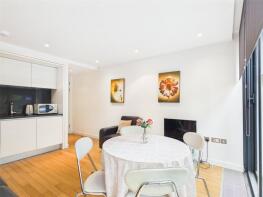 Flat 3, 21, Simpson Loan, Southside, Edinburgh EH3 9GD