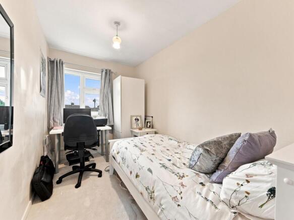 3 bed Semi-Detached for sale Image 11