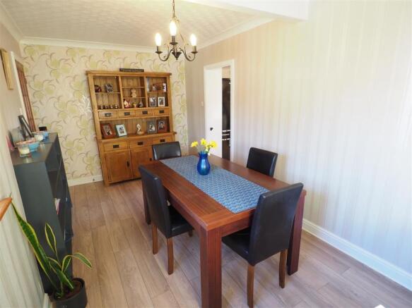 Dining Room Aspect Two 160