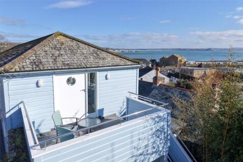 Chywoone Hill, Newlyn, TR18