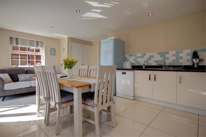 Kitchen Diner