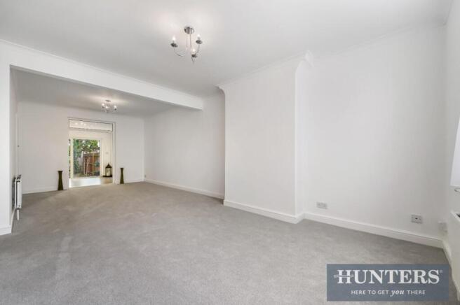 CHATSWORTH CRESCENT, -9.jpg
