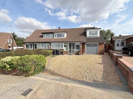 Wadhurst Avenue, Luton, LU3