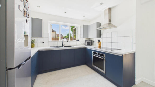 CAM04968G0-PR0054-STILL005