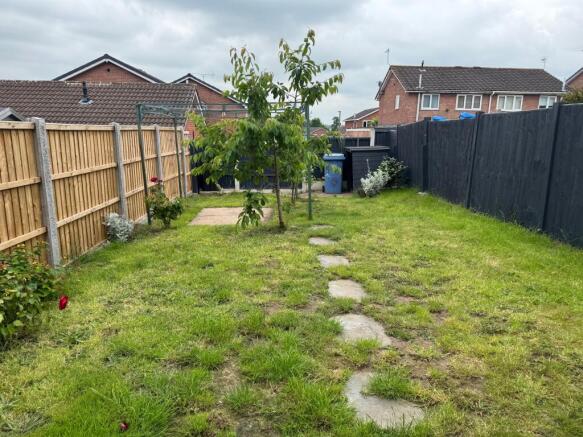 3 bed Terraced for sale Image 12