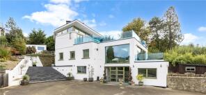 The Square House, Cleeve Hill, Southam, Cheltenham GL52 3PX