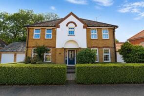 3, De Vere Close, Chelmsford CM3 2LS