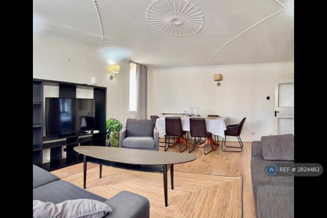 Contemporary Dining Area