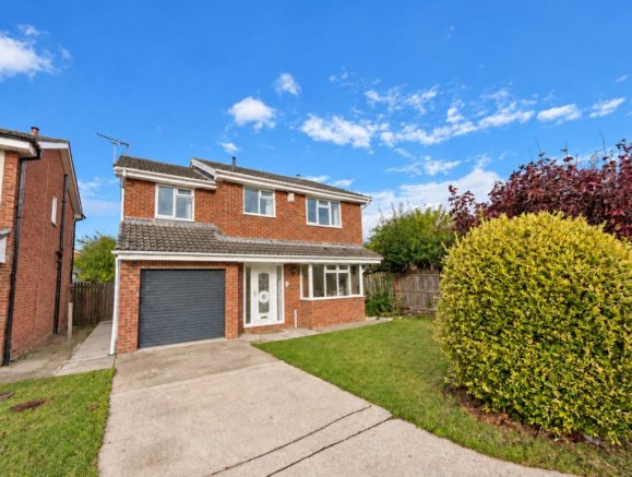 4-bed detached on Brigandine Close, Seaton Carew, Hartlepool, £250,000