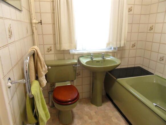bathroom.JPG
