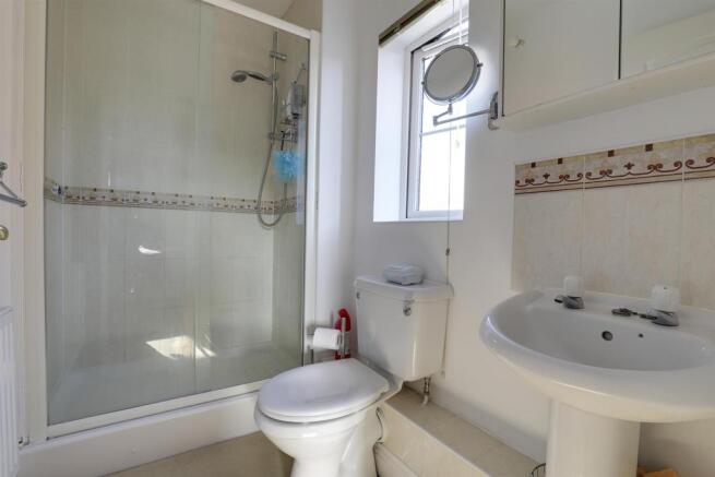 Ensuite.jpg