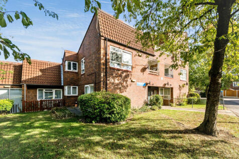 Marden Ash, Basildon, SS15