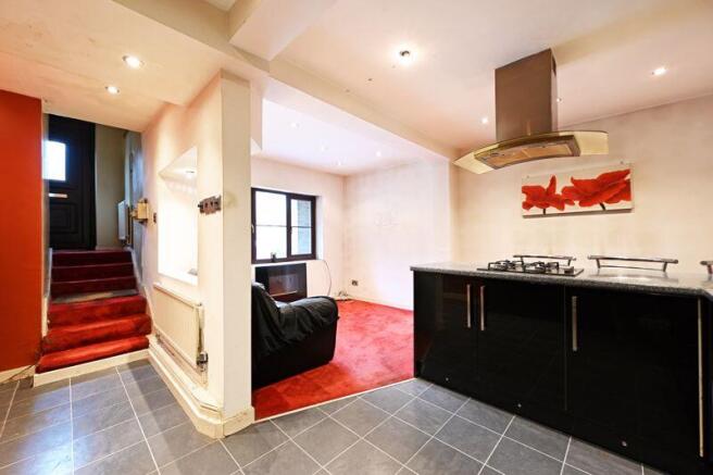 2 bed Terraced for sale Image 4
