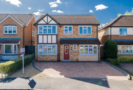 Rowan Way, Cranfield, MK43