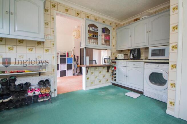 3 bed Detached for sale Image 8