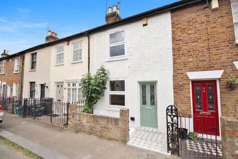 Tolson Road, Isleworth, TW7
