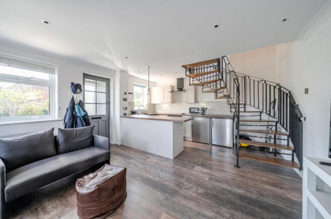 1334631-8-6891c9a...