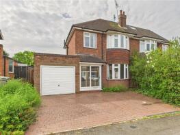 45, Yvonne Road, Redditch B97 5HT