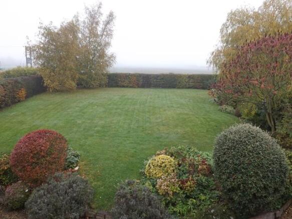 Rear Garden & View