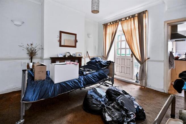 27 Leigh Road Dining Room.jpg